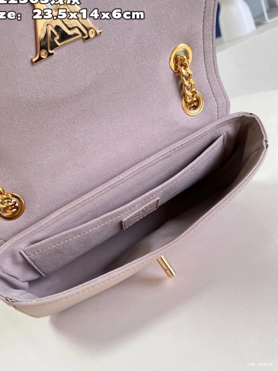 Cheap VUITTON TWIST-23.5*14*6 cm LOUIS 0823